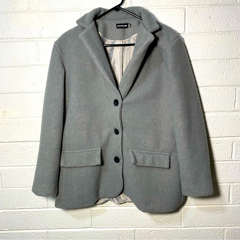 Pretty Little Thing Thick Peacoat Blazer Button Up Fluffy Fleece Oversized Loose